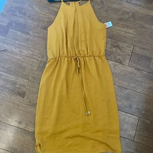 BNWT! Universal Thread Mustard Yellow dress - XL